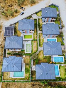 Eu Gayrimenkulden Yetkili Havuzlu Tek Müstakil 3+1 Villa