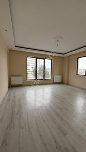 Öz Gaye Emlaktan Develi Çarşı Merkezde Kiralık Daire