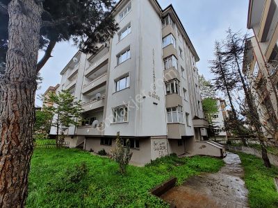 Sakarya İl Emniyet Yakını 3+1 Bakımlı Arakat Daire....