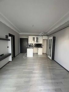 Kulepark~farkıyla~700~bin~tl~kredi~imkanı~1+1~8~katlı~balkonlu~