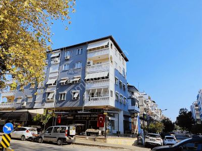 Efeler Mah. Doğalgazlı 3+1 Köşe Konumlu Satılık Daire