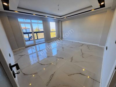 Şahintepesi'nden Esentepe'de Yerden Isıtmalı Satılık 3+1 Daire