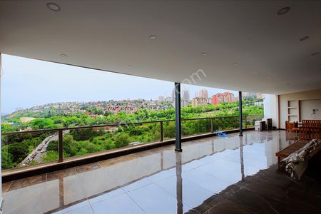 Bahçeşehir Ofis E Uygun Gölet Manzaralı Teraslı Yatırım Fırsatı