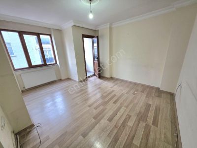 Mehmet Akifte Kiralık Yeni Bina 2+1 2.kat