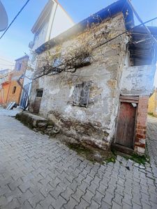 Prestij Gayrimenkulden Müstakil Taş Ev