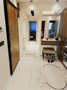 İzmirspor Metro Yakını 130m2 Asansörlü Full Yapılı Daire