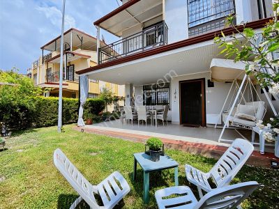 Fırsat Kuşadası Karaova 5+1 Bahçeli Havuzlu Satılık Yazlık