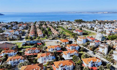 Didim Akbük'te Satılık Bahçeli Yazlık