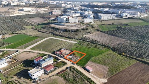 İzmir Menderes Tekelide Konut İmarlı 855 M2 Doğalgazlı Arsa