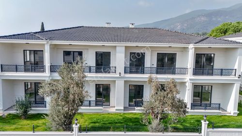 Mahmut İşler'den Güre'de Müstakil Tadında Satılık 2+1 Lüks Daire