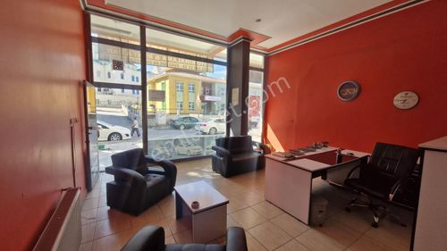 Nova Gayrimenkul'den Acil Satılık Cadde Üzeri Dükkan