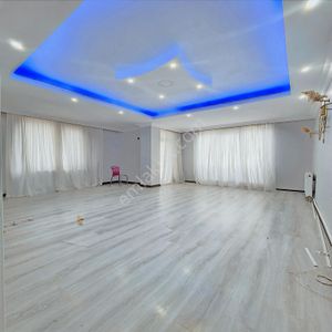 Süper Konumda Fırsat Daire 3+1 Ebeveyn Banyolu Kapalı Otoparklı