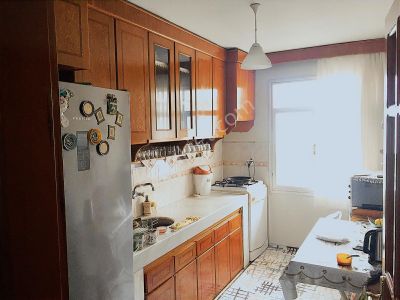 Fatih Mah. Fatih Mehmet Okl.yanı 3 Katlı 2+1 Satılık Müstakil Ev