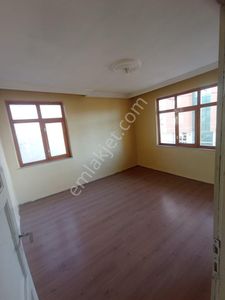 Yıldız Gayrimenkul'den Selçuklu Mahallesi 3+1 Sobalı Fırsat Kiralık Daire!