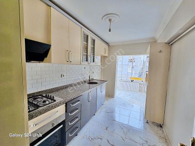 Sincan Osmanlı Mah. 3+1 Site İçerisinde Geniş Full Yapılı Daire