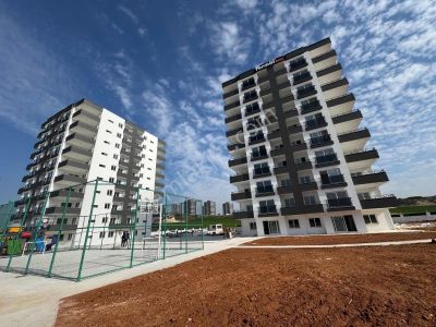 Kabasakalda Site İçi/sıfır/3+1/k.mutfak/ç.banyo/g.odalı/güvenlik