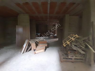 Marmara Hast.yakın Metroya Yürüme Kiralık 150m2 Depo Yüksek Tava