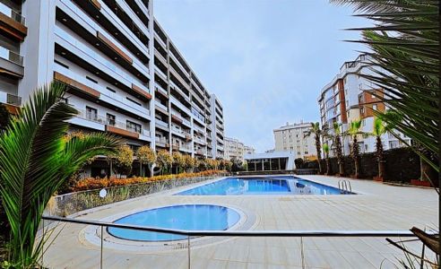 Elit Alyans Sitesinde Satılık Lüx Daire 3+1 Fırsat Daire