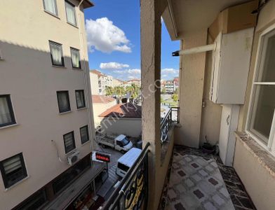 Balnova Dan Zağnos Paşa Cami Yanı 2+1 Daire