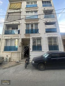 Bandırma Ömürevimden Satılık 1+1 Ara Yüksek Giriş Bahçeli Daire