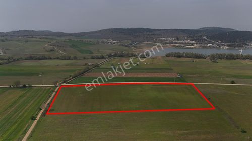 Doğancı Da Göl Manzaralı Arazimiz Satılıktır