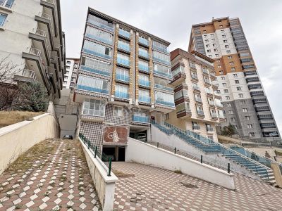 4+1 Katta Tek Dai Yozgat Bulvarı Paraleli Geniş Oturum Masrafsız