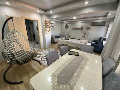 Acill Konak Yenidoğan Mah.de Kemer İzban Yanı 2+1 100m2 Arakat Full Tadilatlı Satılık Daire