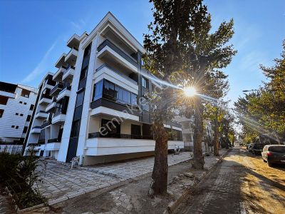 Akçay' Da Kordon'a 30 M Mesafede 1+1 Satılık Daire