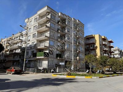 Kent Gayrimenkul'den Köşe Konumda Kiralık Daire