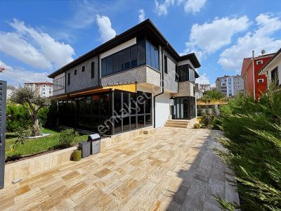 Keşan'da Satılık Emsalsiz Lüks Villa
