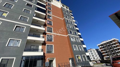 Cumhuriyet Mahallesi 3+1 Havuzlu Sıfır Daire