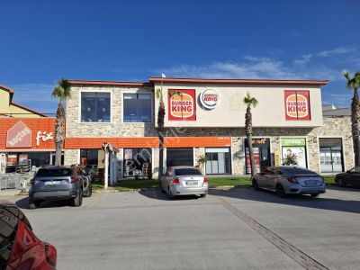 Menemen Kasaba Avm'de Tabela Değeri Yüksek Kiralık Dükkan&mağaza