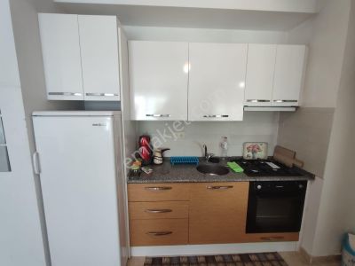 Sarıçam Gültepede Havuzlu Site İçerisinde Eşyalı Kiralık 1+1