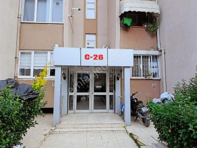 Kocaeli-izmit Yahyakaptan C 26da Ara Kat Kiralık Daire