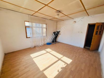 Antalya Korkuteli Esenyurt Mah. 463m2 Satılık Müstakil Ev