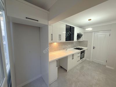 ▀▀jet Emlak'tan Altınkum'da Müstakil Konforunda Denize 100m 2+1