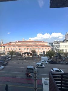 Milyader'den Koruyucu İş Hanında Satılık Köşe Ofis