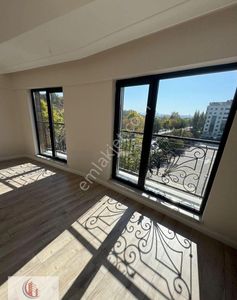 Bahçelide Yeni Bina 4+1 Teraslı Dubleks