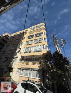 İzmir Bornova Merkez Osman Kibar Meydanında Kiralık Daire