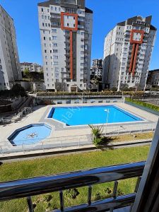 Küçükköy Validesuyu Konutlarında 2+1 Büyük Kiralık Daire