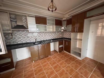 Yağmur Emlak'tan Tekkeköy'de Süper Konumda Kiralık 3+1 Daire