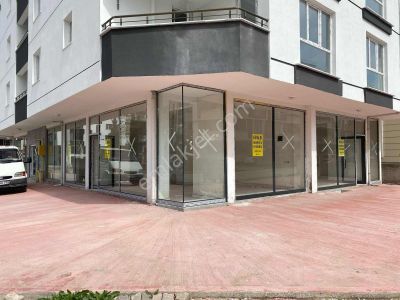 Yağmur Emlaktan Kiralık Harika Konum Süper Cephe Dükkan