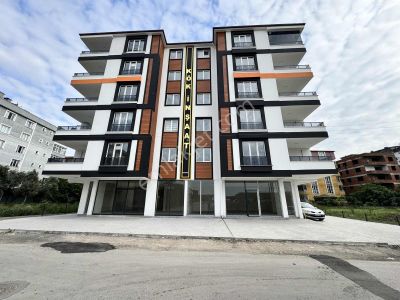 Yağmur Emlak'tan Yüksek Kredili Sokak Cephe Ara Kat Sıfır Daire