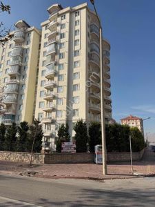 Barış Caddesi Üzeri Satılık Net 190 M2 4+1 Süper Konum