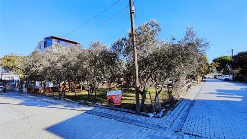 Rw Nefes'ten Burhaniye Öğretmenler Sınırında İmarlı Köşe Arsa