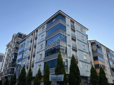 Yağmur Emlaktan Süper Konum Ve Cephe Cam Balkonlu 3+1 Daire