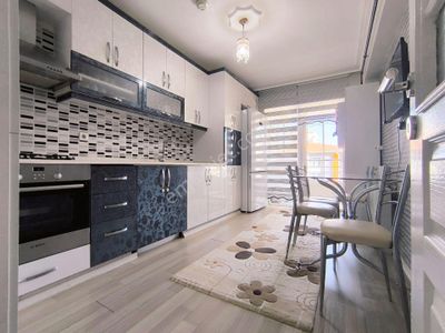 Sincan Yenikentte Satılık 3+1 Park Karşısı Çift Balkonlu Geniş Masrafsız Daire