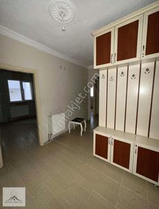 Aksan Emlak'tan Emek Mah. 3+1 Kiralık Bakımlı Daire!
