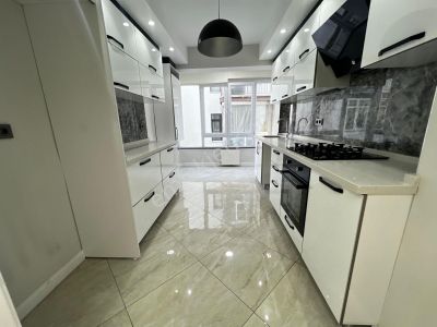 Kanaat'ten Dikmen Vadisi Yanı Süper Lüx Asansörlü 3+1