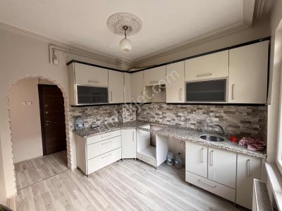 Kurtuluş Mahallesinde Köşe Başı 3+1 Odaları Bagımsız Daire